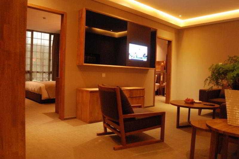 Tea Boutique Hotel Hangzhou Exterior photo