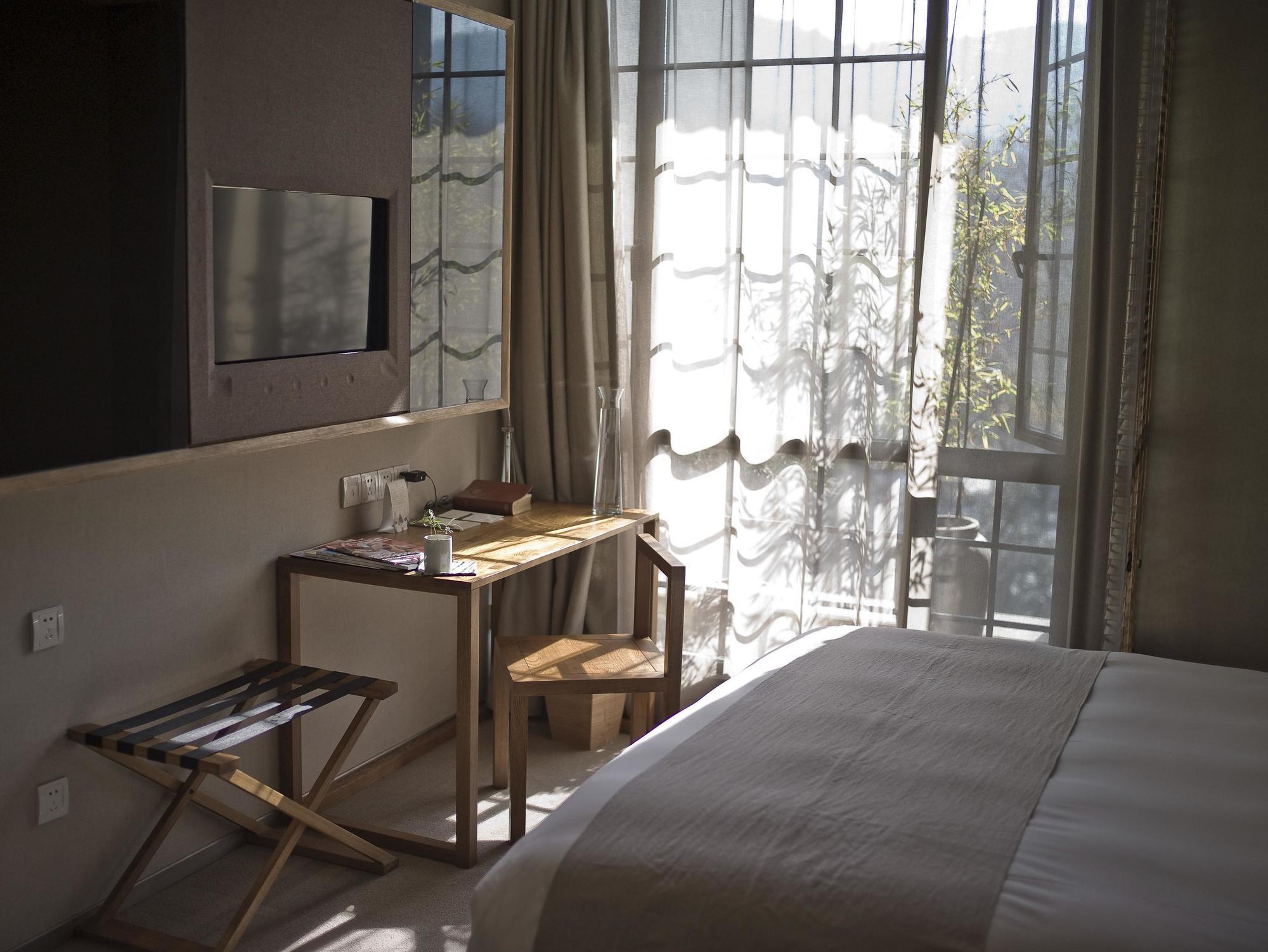 Tea Boutique Hotel Hangzhou Exterior photo