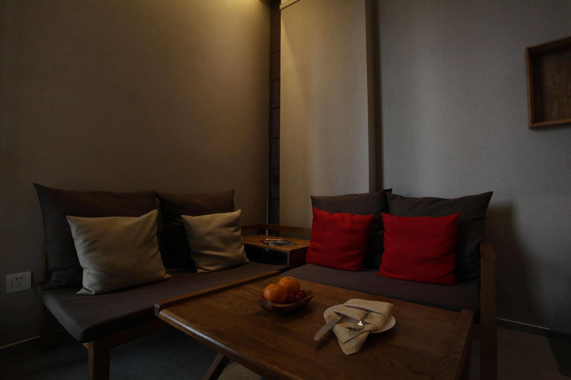 Tea Boutique Hotel Hangzhou Exterior photo