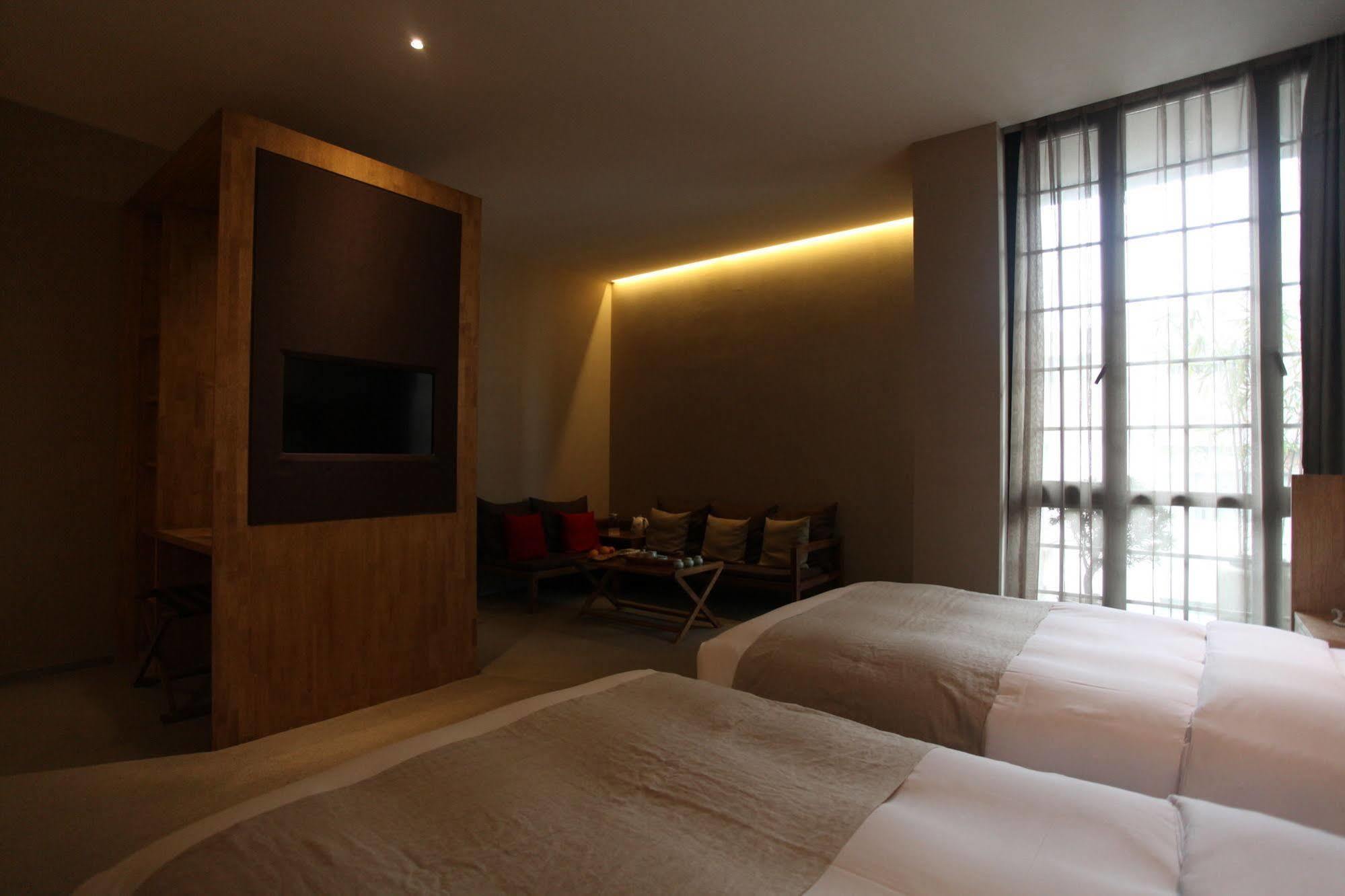 Tea Boutique Hotel Hangzhou Exterior photo