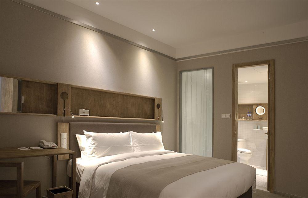 Tea Boutique Hotel Hangzhou Exterior photo